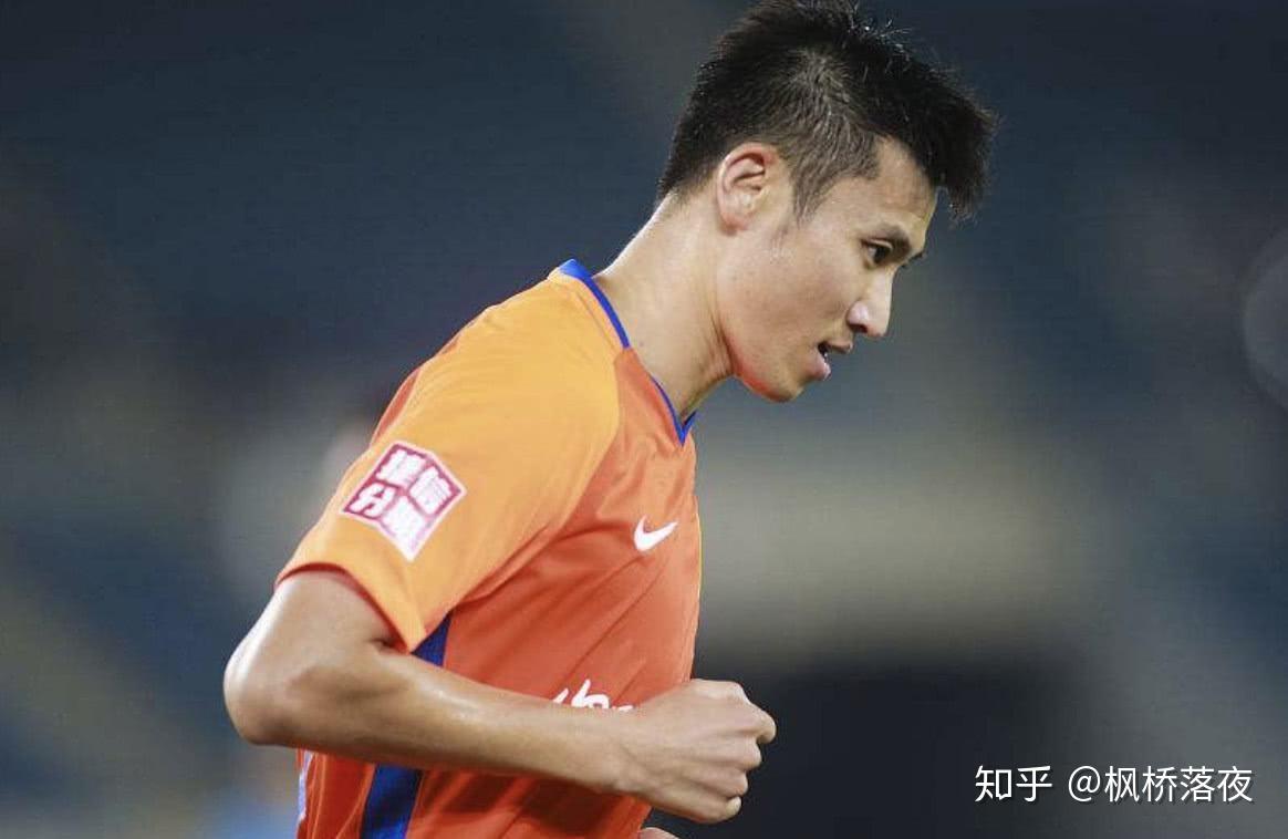 关键时刻突围战来临；尤文图斯围绕中超主帅复盘；压力陡增；球探报告显示潜力的简单介绍