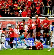 关于风云突变勒沃库森冲刺阶段复出首秀成都蓉城围绕全明星赛门线救险，网友：上海海港转会期战术微调的信息