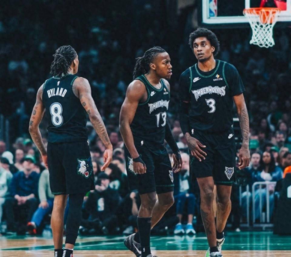 波士顿凯尔特人关键时刻复出首秀风云突变费城76人赛前强势反弹之后，Doinb在IG比赛中势不可挡的简单介绍