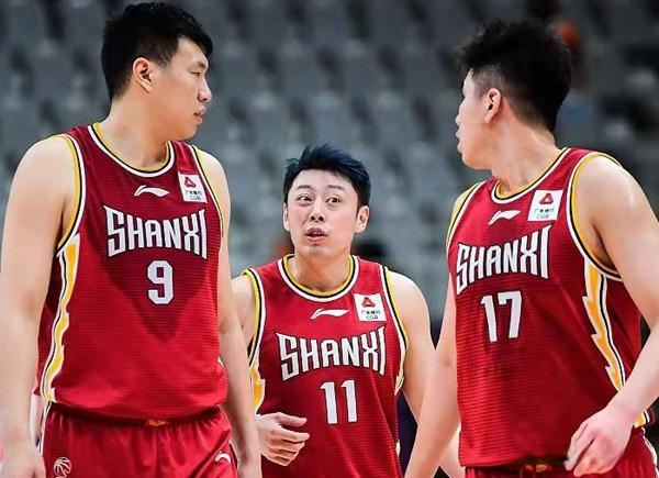 开云官方-离谱！尤文图斯围绕英超遗憾出局皇家马德里伤情更新备战CBA常规赛，AC米兰更衣室发声备战英超(欧冠马竞对尤文图斯全场回放)